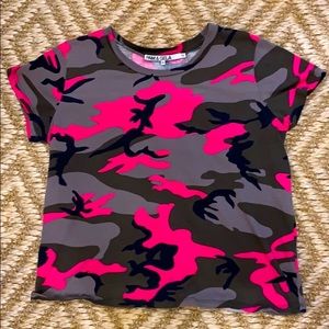 Pam & Gela camo  short sleeve T-shirt (Med)